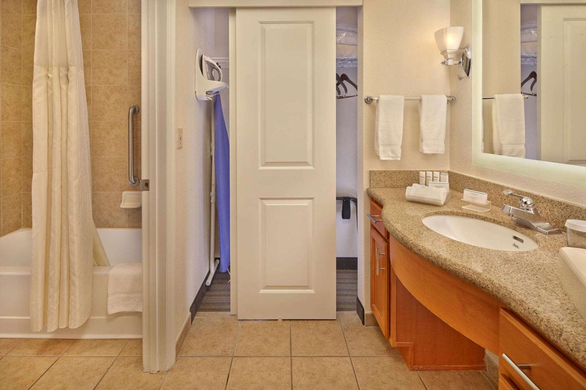 Homewood Suites By Hilton Daytona Beach Speedway-Airport Buitenkant foto